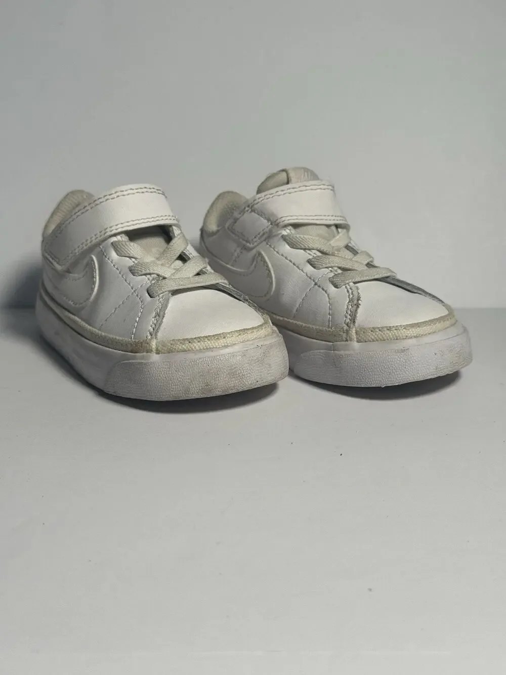 Nike Court Borough Low 2 TDV White Hook Loop Toddler Shoes Size 6C DA5382-104